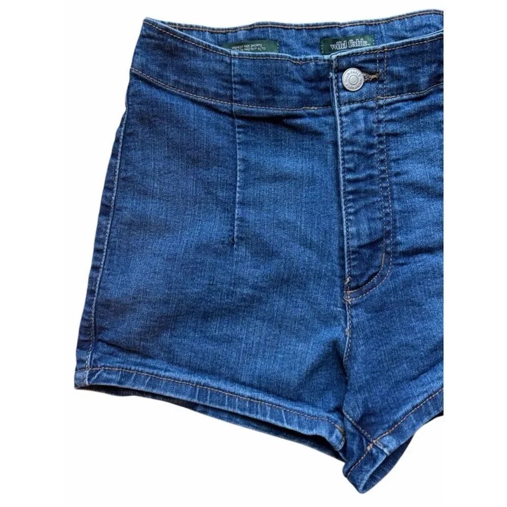 Wild Fable Highest Rise Denim Shorts in Dark Blue Size 2